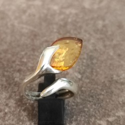 Anillo de Plata con Ámbar