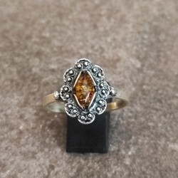 Anillo de Plata con Ámbar