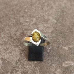 Anillo de Plata con Ámbar