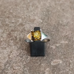 Anillo de Plata con Ámbar