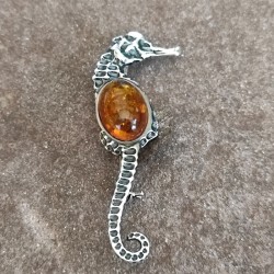 Broche de Plata con Ámbar