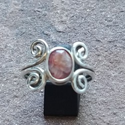 Anillo de Plata con Rubí...