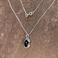 Collar de Plata con Ónix...