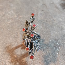 Anillo de Plata con Coral