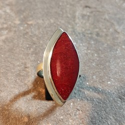 Anillo de Plata con Coral...