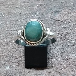 Anillo de Plata con Esmeralda