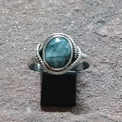 Anillo de Plata con Esmeralda