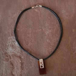 Collar de Plata con Ámbar