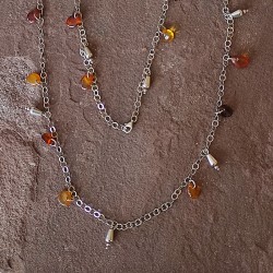 Collar de Plata con Ámbar