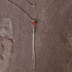 Collar de Plata con Ámbar