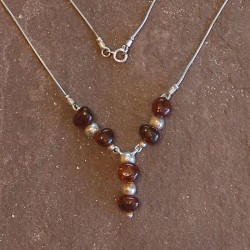 Collar de Plata con Ámbar