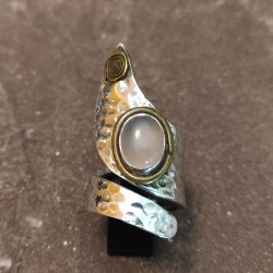 Anillo de Plata con Cuarzo...