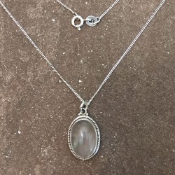 Collar de Plata con Cuarzo...