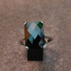 Anillo de Plata con Circón