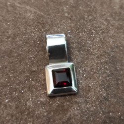 Colgante de Plata con Granate