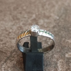 Anillo de Plata con Circonitas